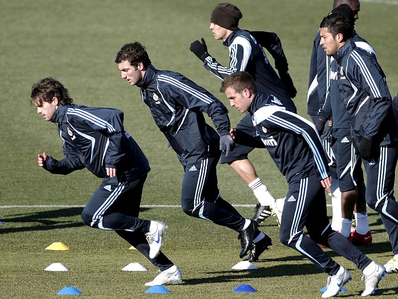 Garay: "Tenemos que levantar la cabeza"