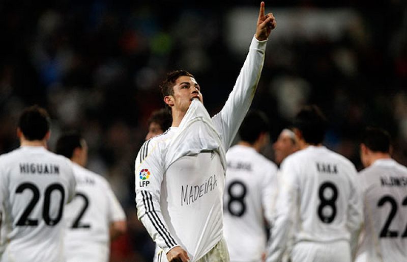 Ronaldo jugará un partido por las víctimas del temporal de Madeira