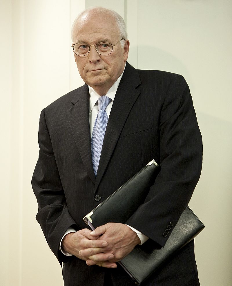 El ex vicepresidente de EEUU, Dick Cheney, hospitalizado por problemas en el corazón