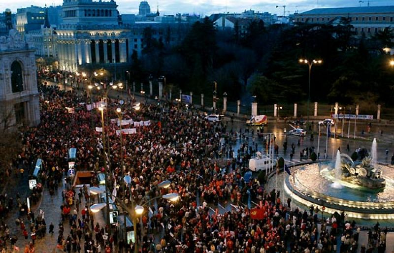Miles de personas protestan en toda España contra el retraso de la jubilación