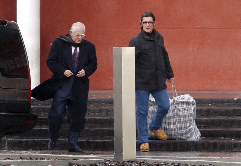 Antonio Puerta sale de la cárcel bajo libertad provisional después de pagar la fianza