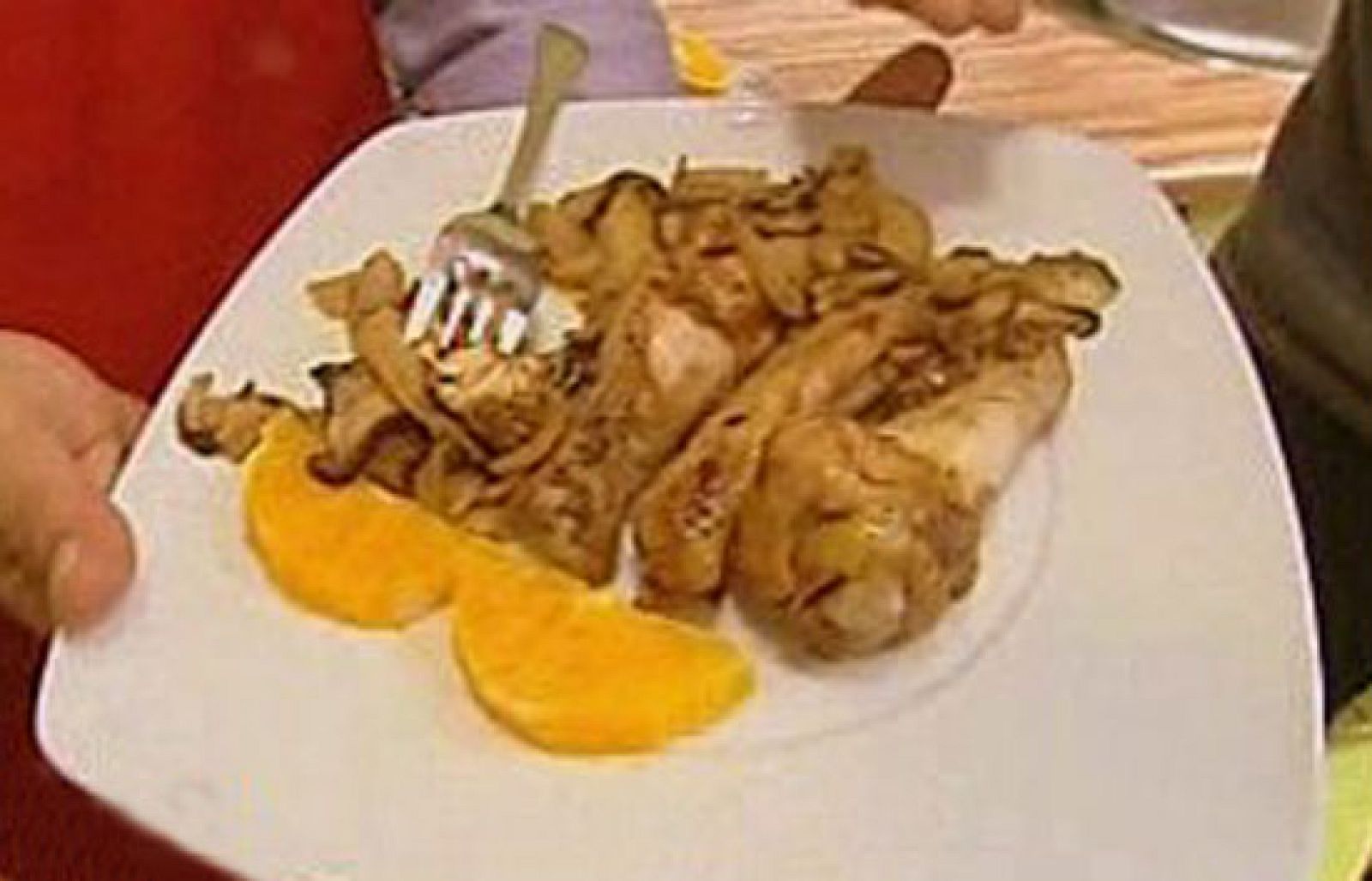 España Directo - Pollo con setas - RTVE Cocina | Ver