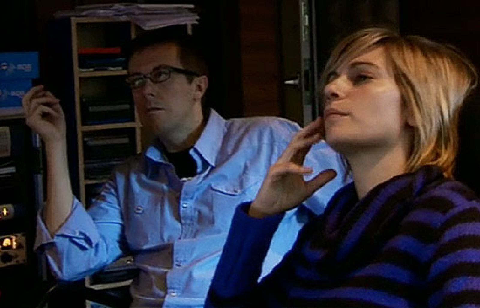 Doblaje de 'Tensión sexual no resuelta' | Ver