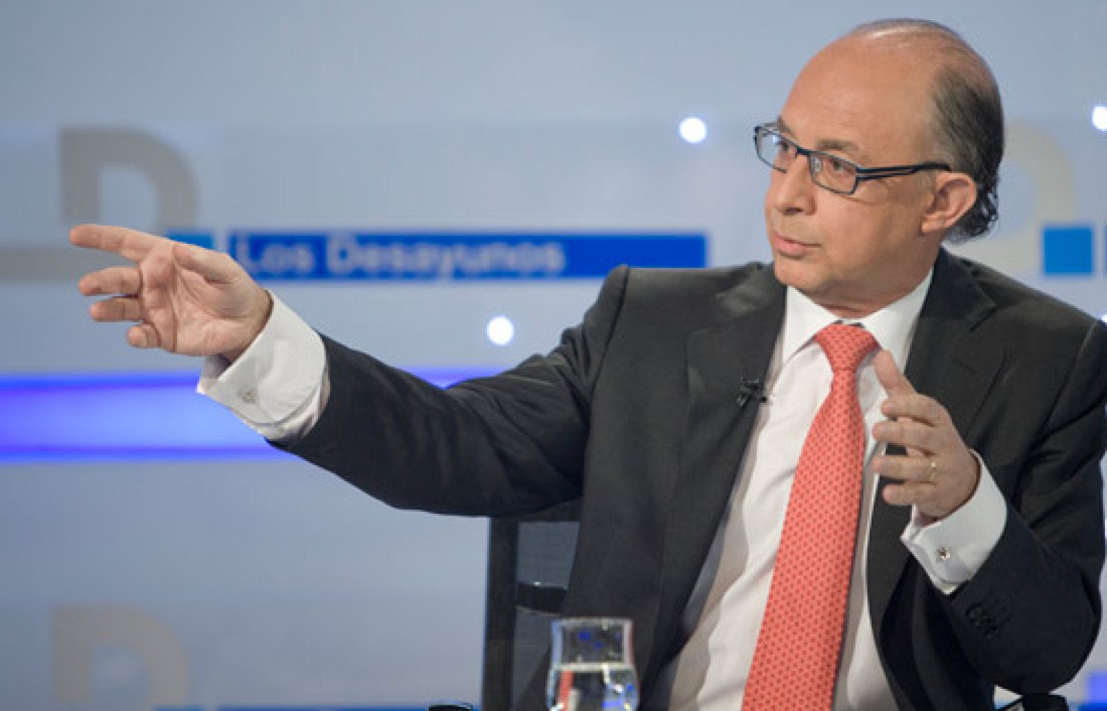 Montoro aboga por bajadas selectivas del IVA | Ver