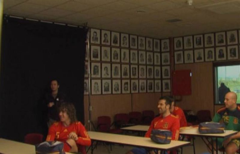 La 'Roja', entre focos y entrenamientos