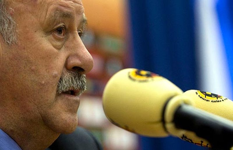 Del Bosque: "El fútbol es cruel con los que se creen muy buenos"