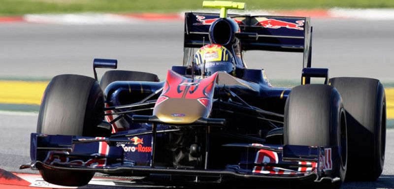 Alguersuari, el 'DJ' de las pistas