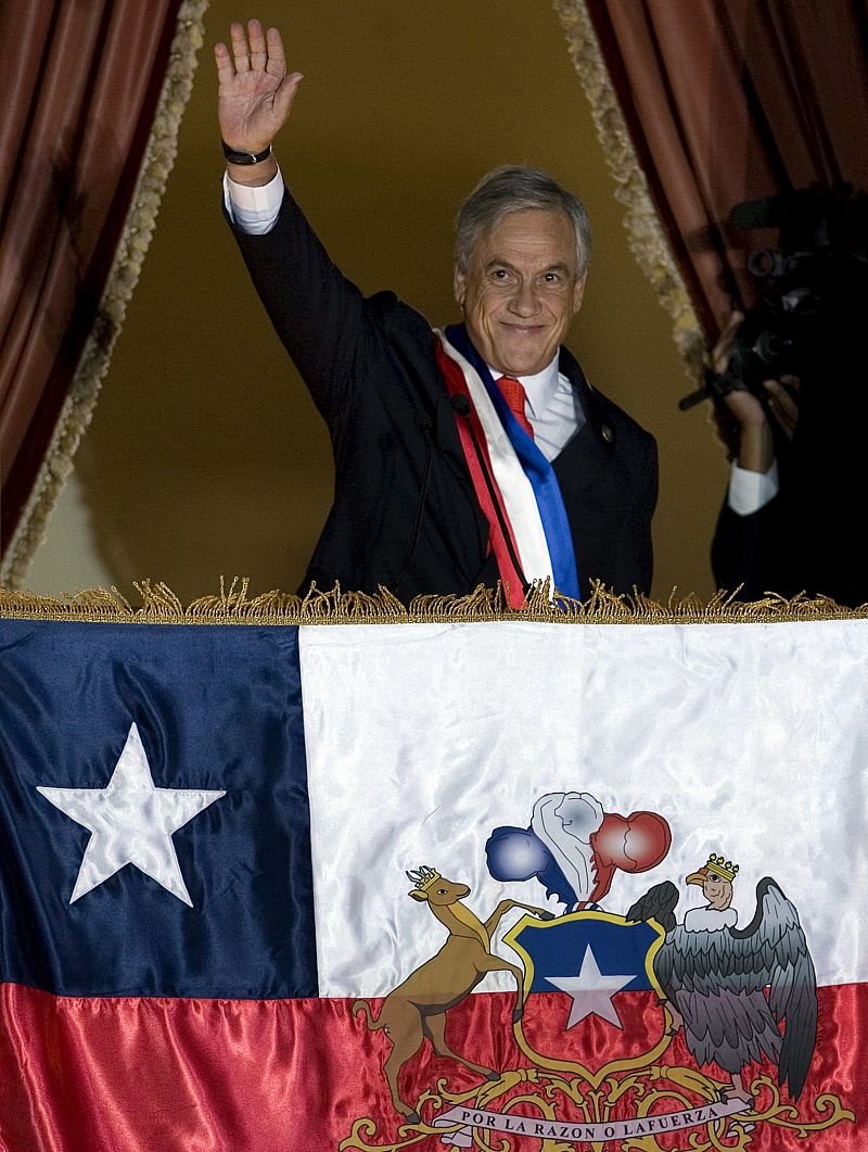 Piñera convoca a los chilenos a la reconstrucción del país tras el terremoto