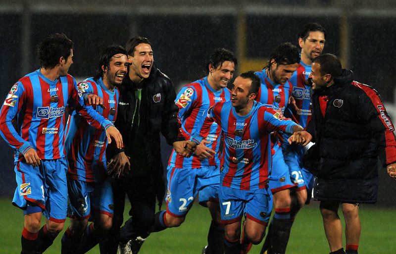 El Catania pone picante en el Calcio al ganar 3-1 al Inter de Milán