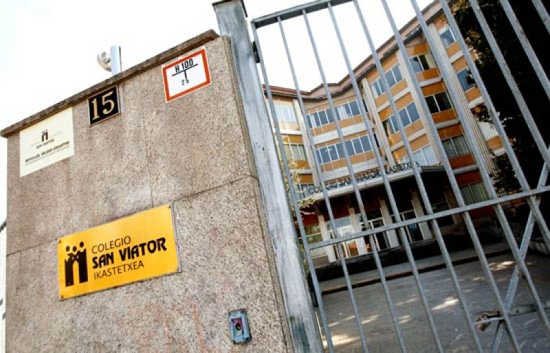 El religioso español detenido en Chile filmó a menores en Madrid, según la policía