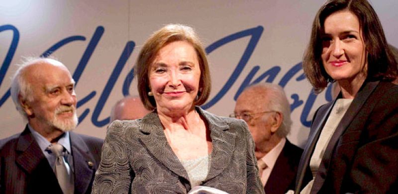 Nuria Espert galardonada con el IV Premio de Teatro Valle-Inclán