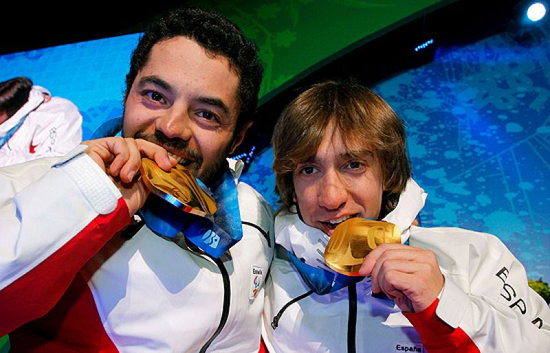 Jon Santacana se cuelga el oro en descenso