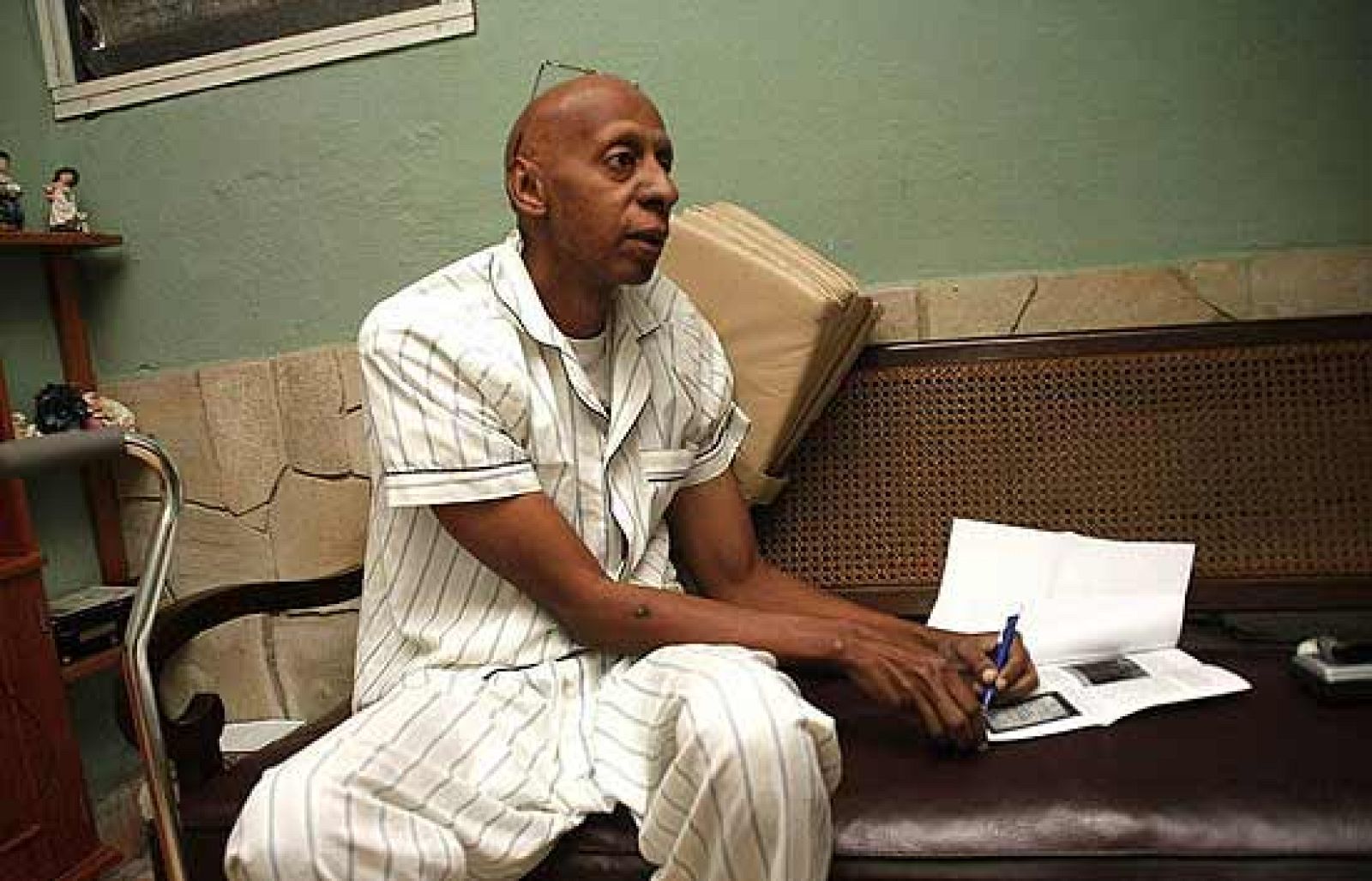 El disidente cubrano Guillermo Fariñas ha hablado con TVE.