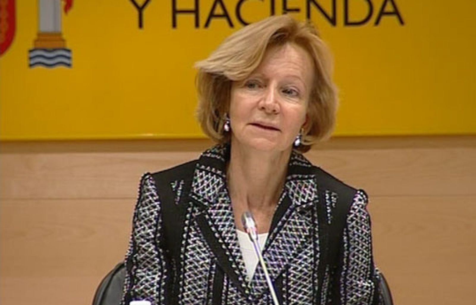 Salgado anuncia un acuerdo global para la "sostenibilidad de las cuentas públicas" | Ver