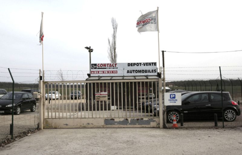 Zapatero y Sarkozy presidirán el funeral del primer policía francés asesinado por ETA