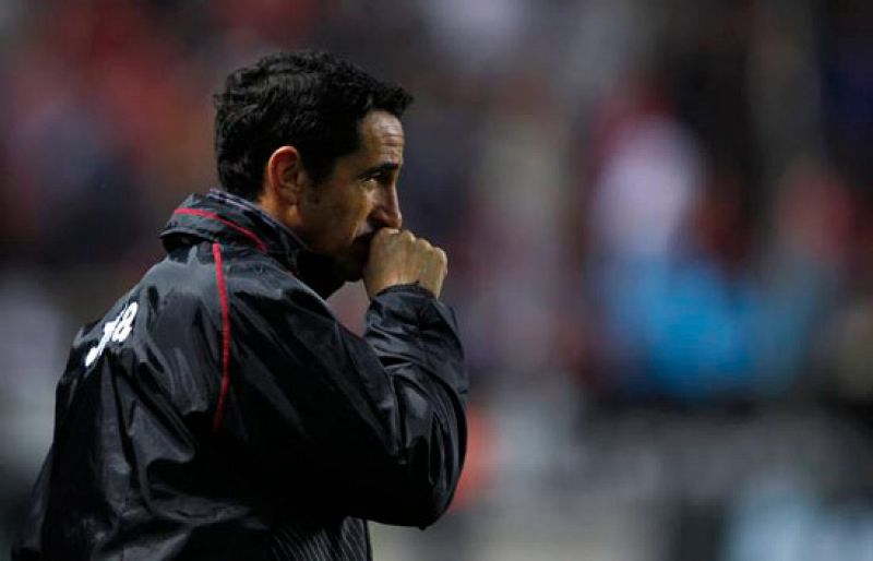 Jiménez, destituido como técnico del Sevilla