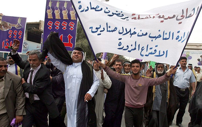 Al menos 42 muertos en un doble atentado en Irak mientras se esperan los resultados electorales