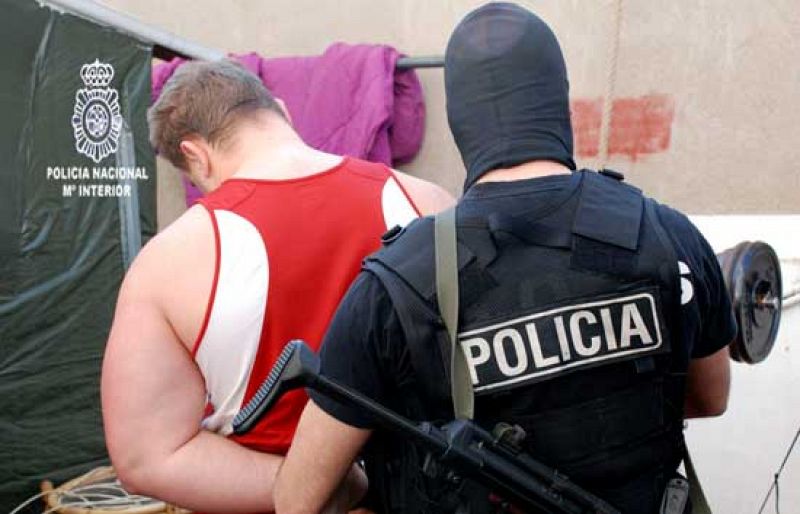 La Policía desarticula una red de proxenetismo que operaba en Cataluña