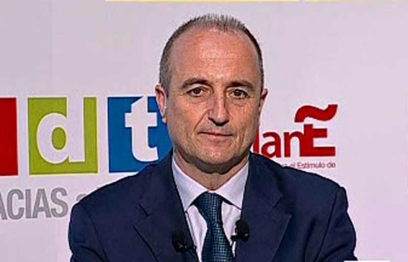 Miguel Sebastián compara la llegada de la TDT con la aparición de la televisión en 1956