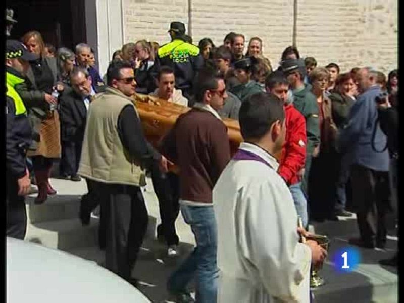 El juez ordena internar a la menor detenida tras reconocer que golpeó y empujó al pozo a Cristina