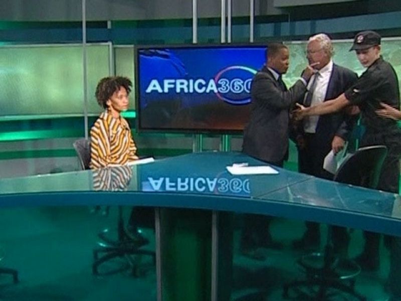 El aumento de la tensión racial en Sudáfrica llega hasta los platós de televisión