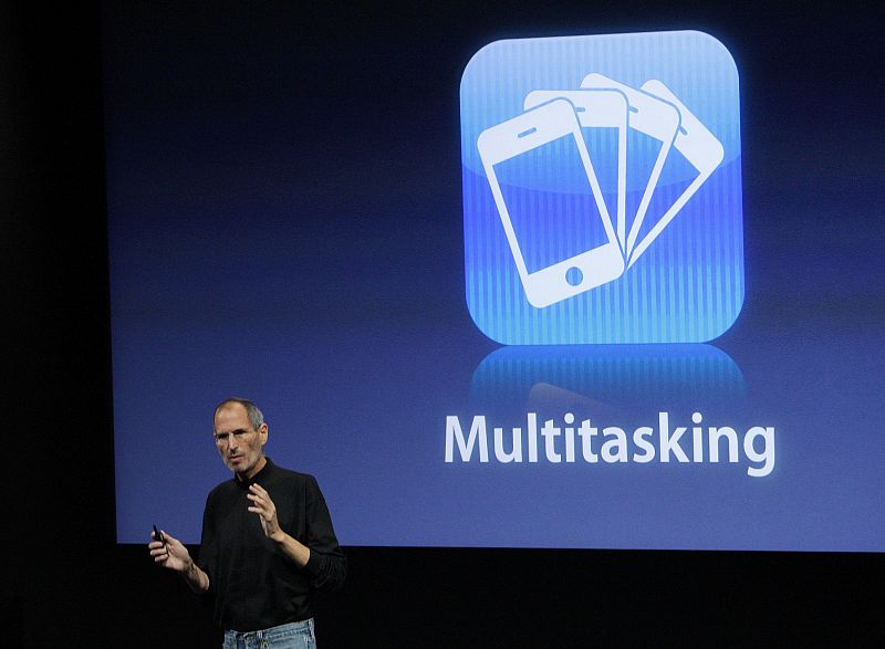 El iPhone se vuelve multitarea