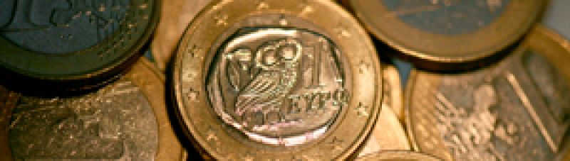 Fitch rebaja la calificación de Grecia y dificulta aún más su petición de préstamos al mercado