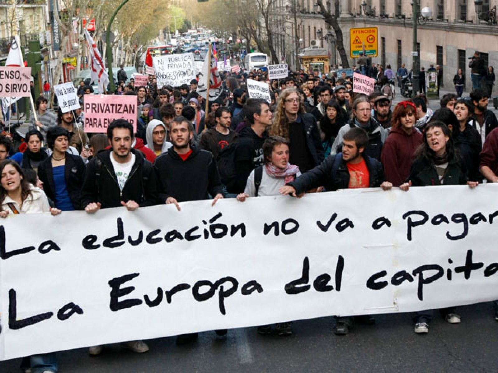 Manifestación en Madrid contra el Plan Bolonia | Ver