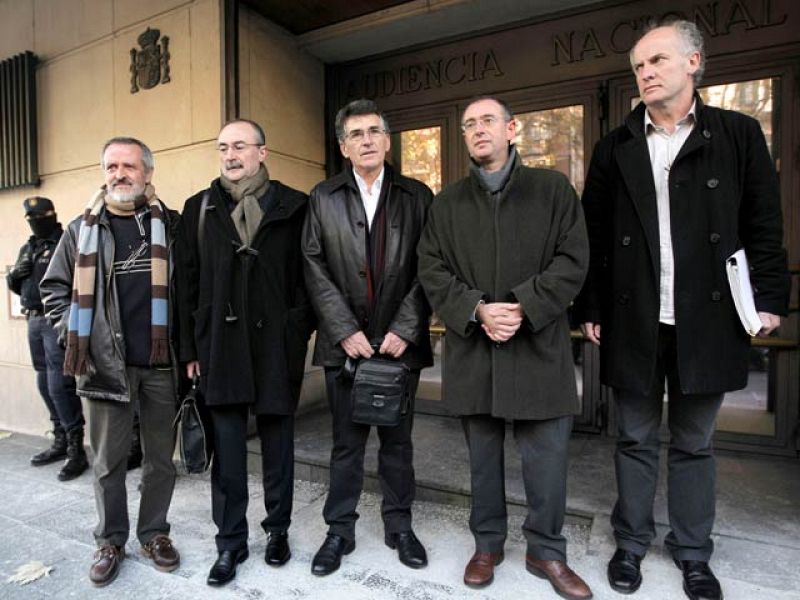 La Audiencia ve inconstitucional el cierre del diario Egunkaria y absuelve a sus directivos