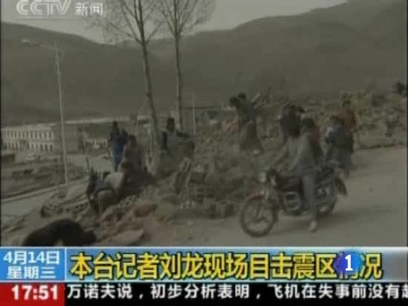 Equipos de rescate cavan en las escuelas chinas para evitar otra tragedia como la de Sichuan