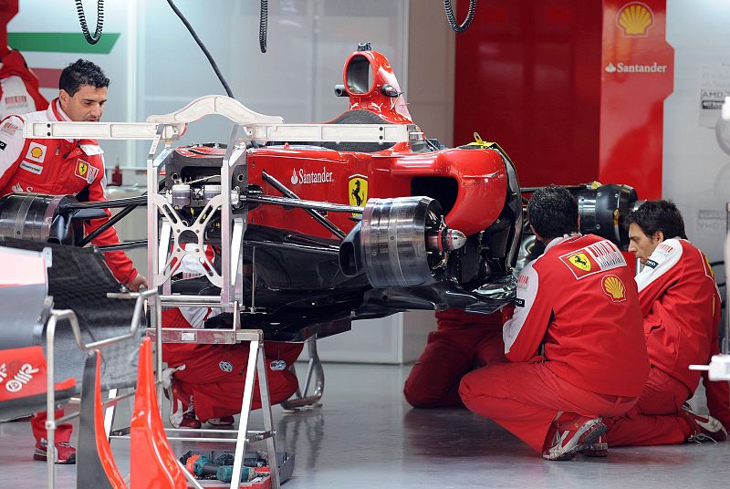 Ferrari introduce mejoras aerodinámicas para paliar el conducto 'F' de McLaren
