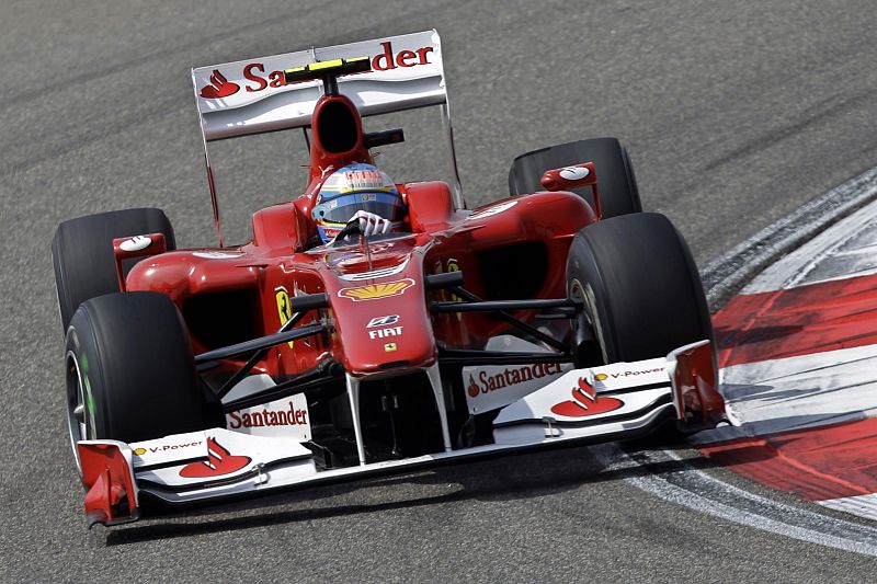 Alonso consigue el tercer puesto con su motor 'de la suerte'