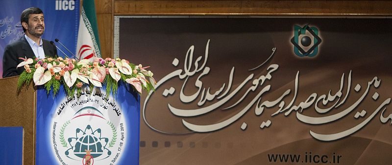 Irán propone un grupo de países independientes que regule las armas nucleares