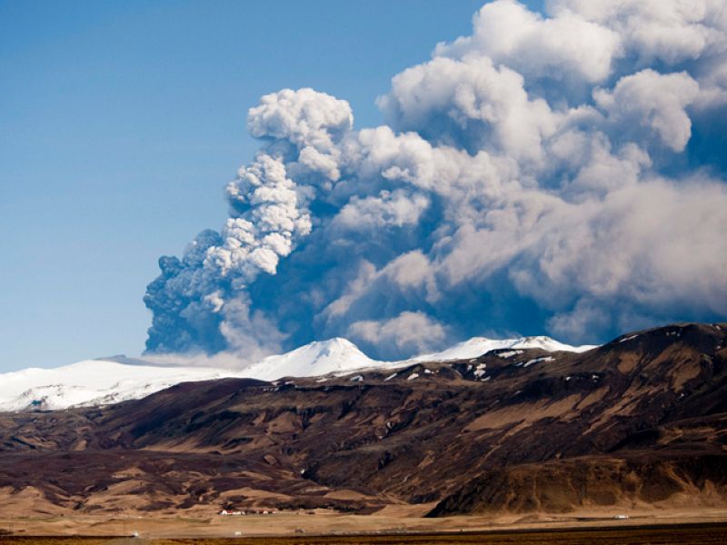 La nube volcánica obliga a aplazar el GP de Japón de MotoGP