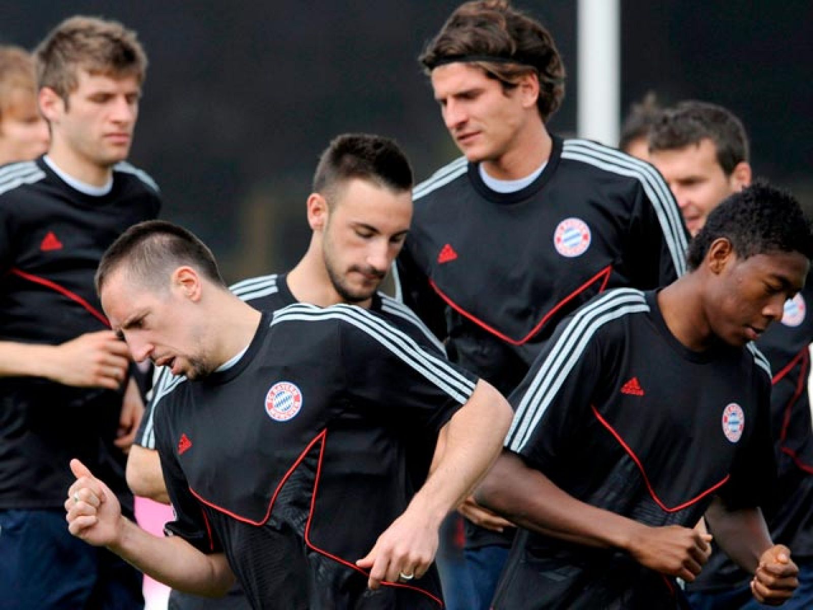 Bayern y Lyon se aislan del caso Ribéry - Champions League | Ver