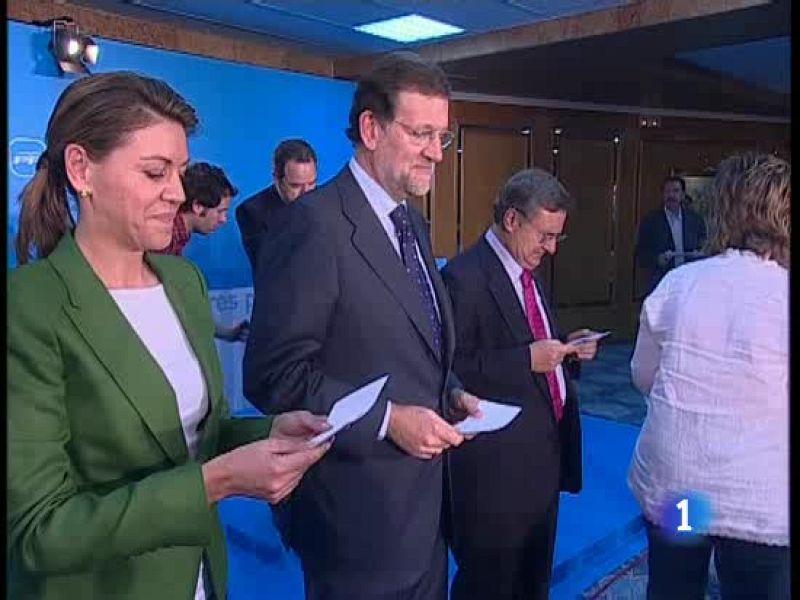 Rajoy: "El PP quiere resolver el problema del agua y el PSOE sólo armar un lío"