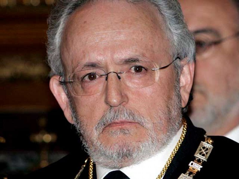 Garzón recusa al magistrado Varela por "interés y parcialidad" en el procedimiento
