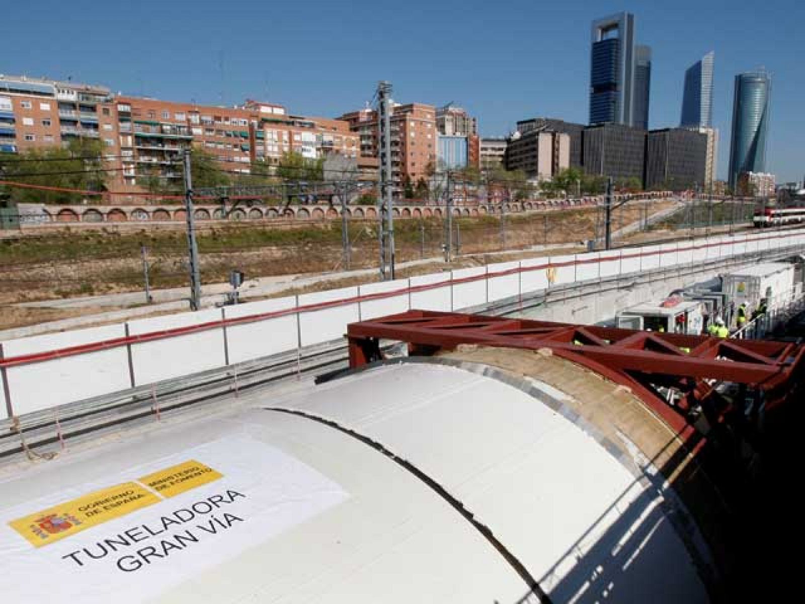 La tuneladora Gran Via unirá las estaciones del AVE en Madrid | Ver