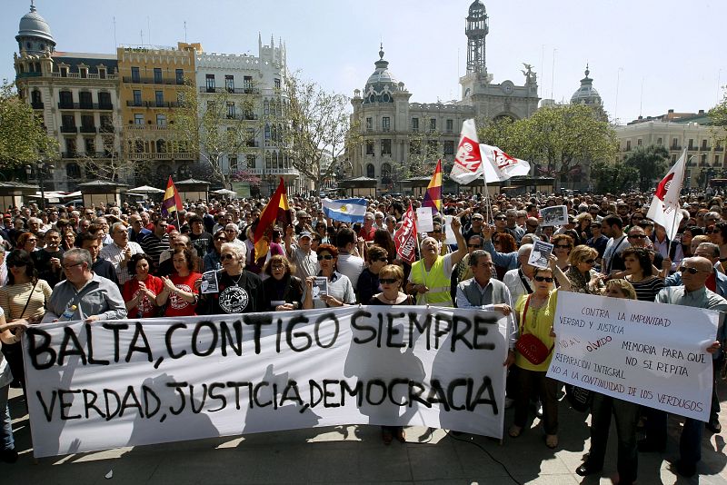 Valencia y Jaén celebran actos en favor del juez de la Audiencia Nacional Baltasar Garzón