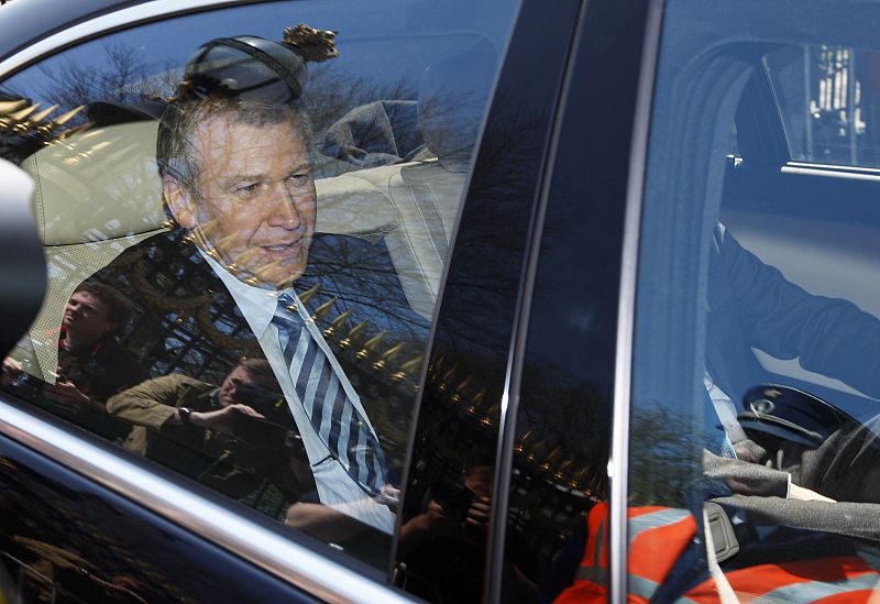 Bélgica, abocada al desgobierno tras aceptar el Rey la dimisión del primer ministro Leterme