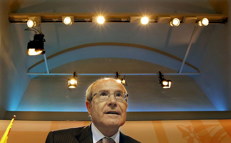 Montilla y Mas se unen para exigir al TC que se declare incompetente sobre el Estatut