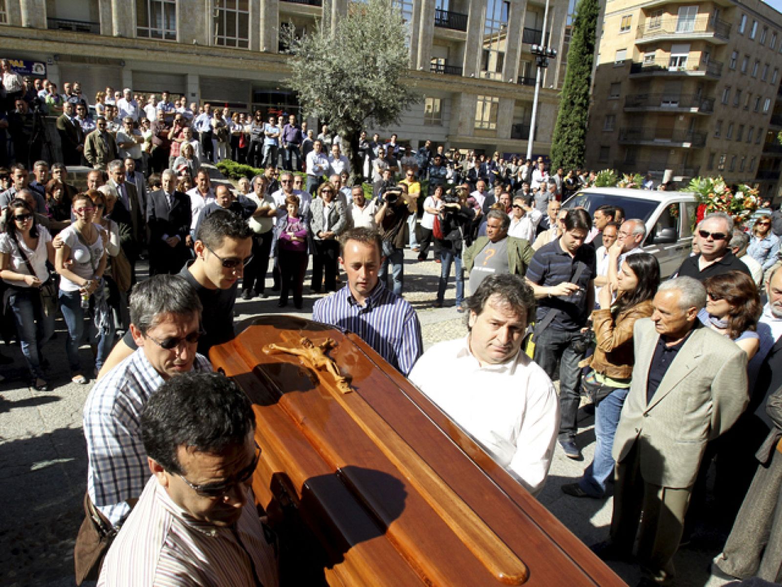 Hoy en Salamanca han enterrado al taxista Ángel Sánchez Anaya | Ver