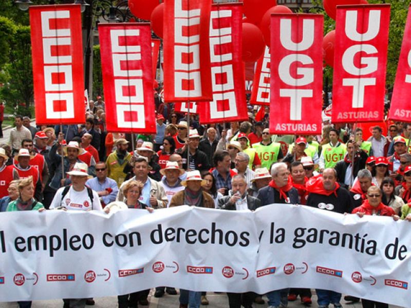 Los sindicatos presionan para cerrar la reforma laboral antes de un mes en el Día del Trabajador