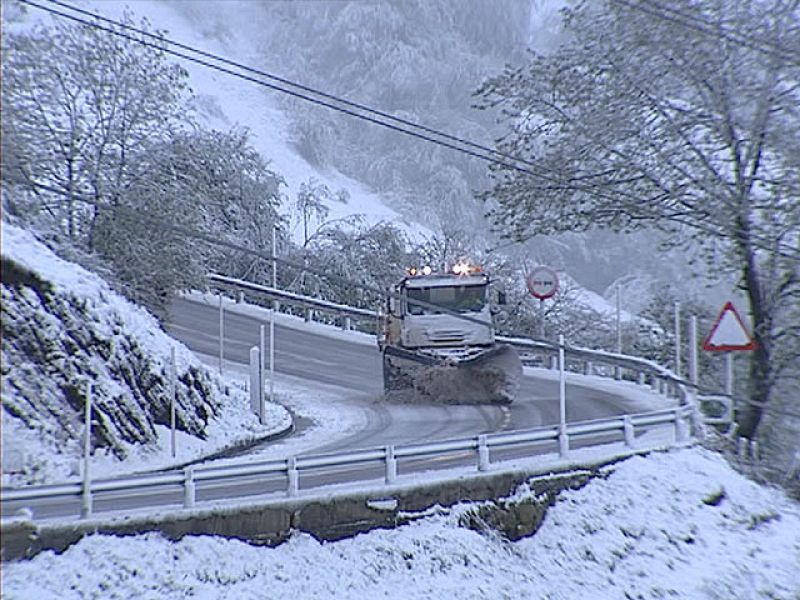 Vuelve la nieve, la lluvia y el viento al norte y este peninsular