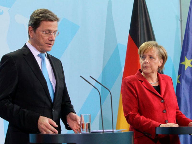 Alemania y Francia piden modificar el Pacto de Estabilidad tras el rescate de Grecia