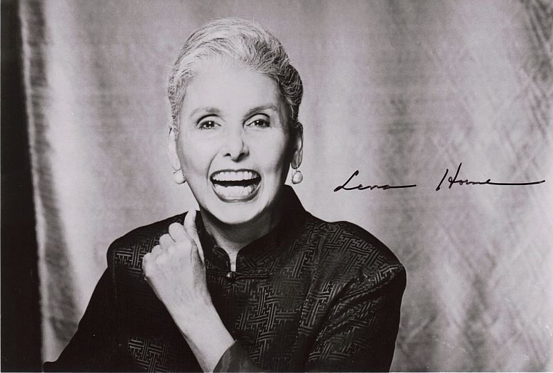 Fallece la cantante y actriz Lena Horne en Nueva York a los 92 años
