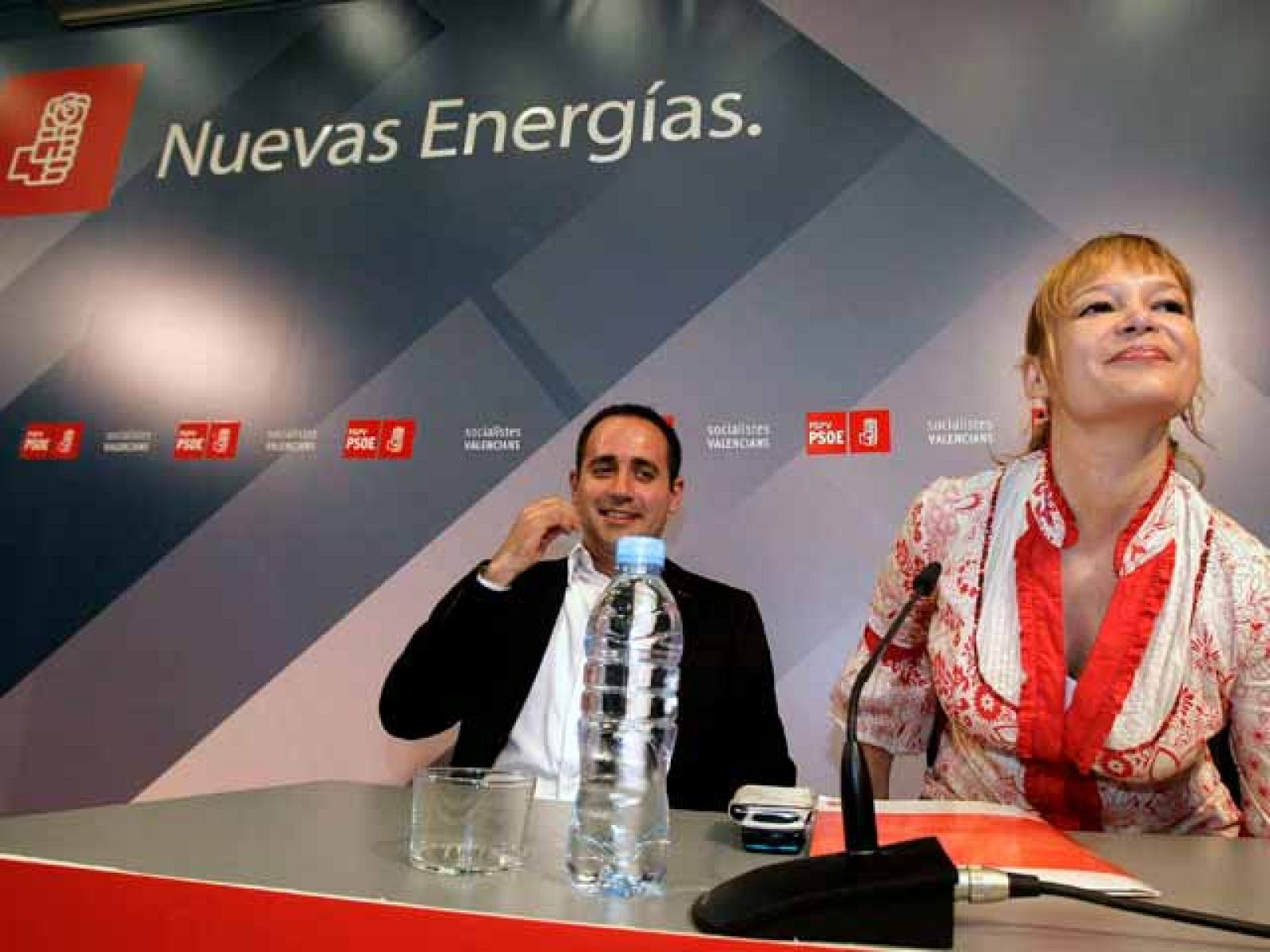 Leire Pajín reconoce que las medidas han sido duras | Ver