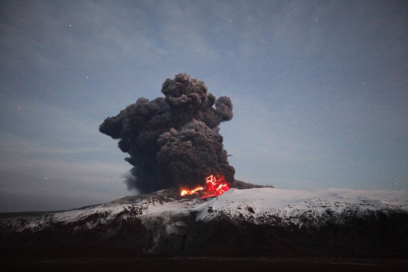 Remite la emisión de cenizas del volcán de Islandia
