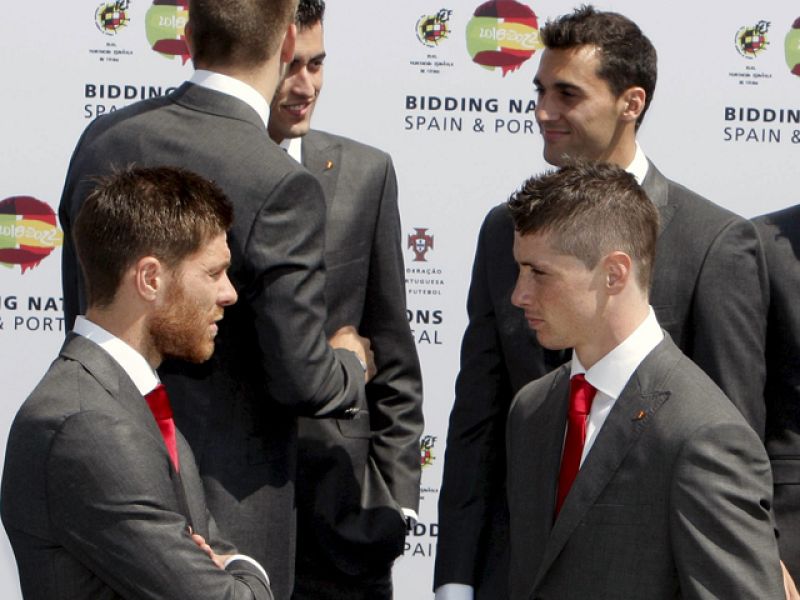 Torres y Cesc siguen bajo lupa