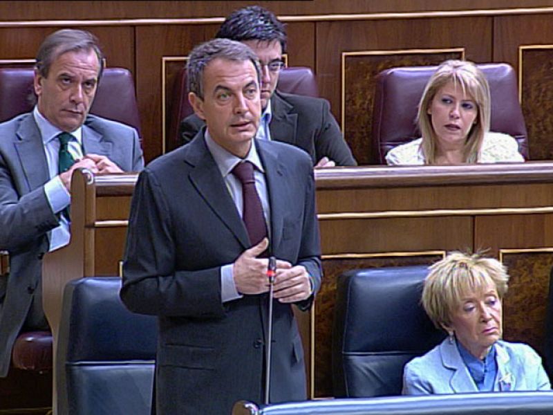 Zapatero: "Asumimos que rectificamos, es un buen principio que está bien para gobernar"